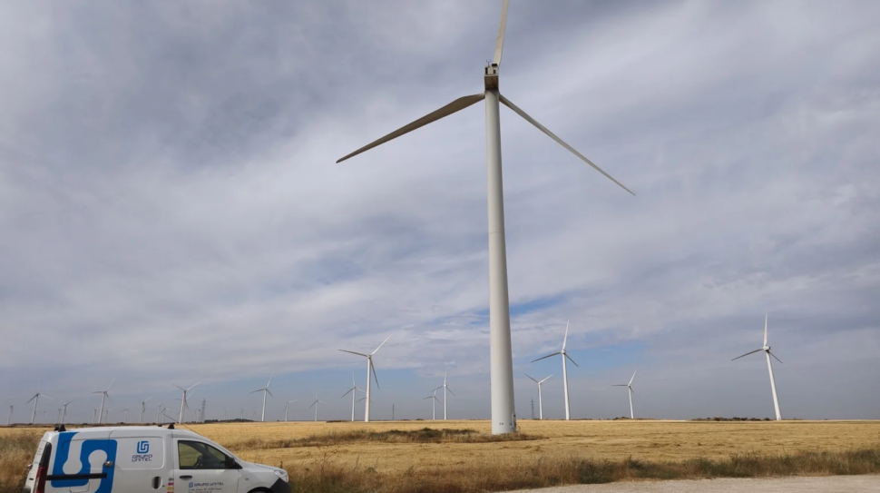 Insfraestructura tecnologica en instalaciones de energías renovables en España